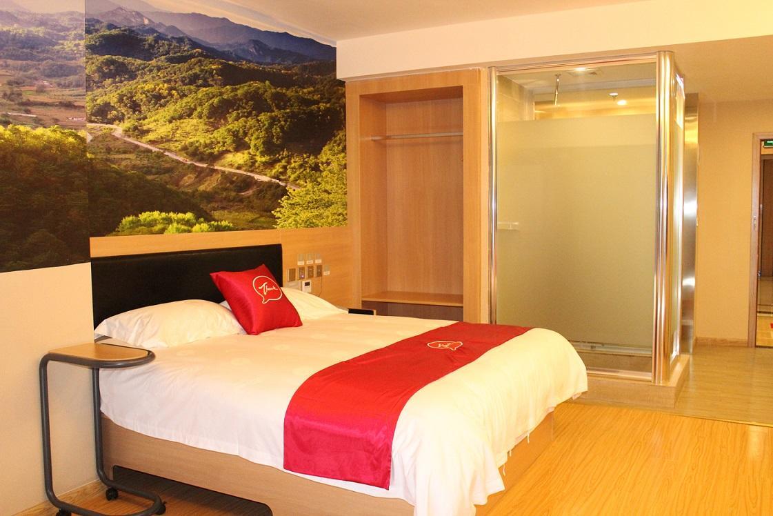 Thank Inn Plus Hotel Sichuan Neijiang Hongxing Red Star Macalline Extérieur photo